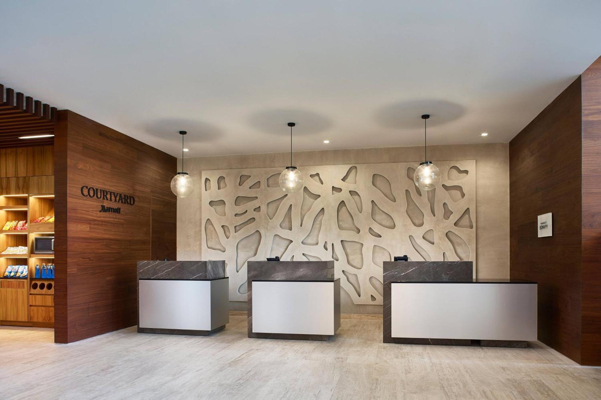 Courtyard By Marriott Merida Downtown Exterior foto