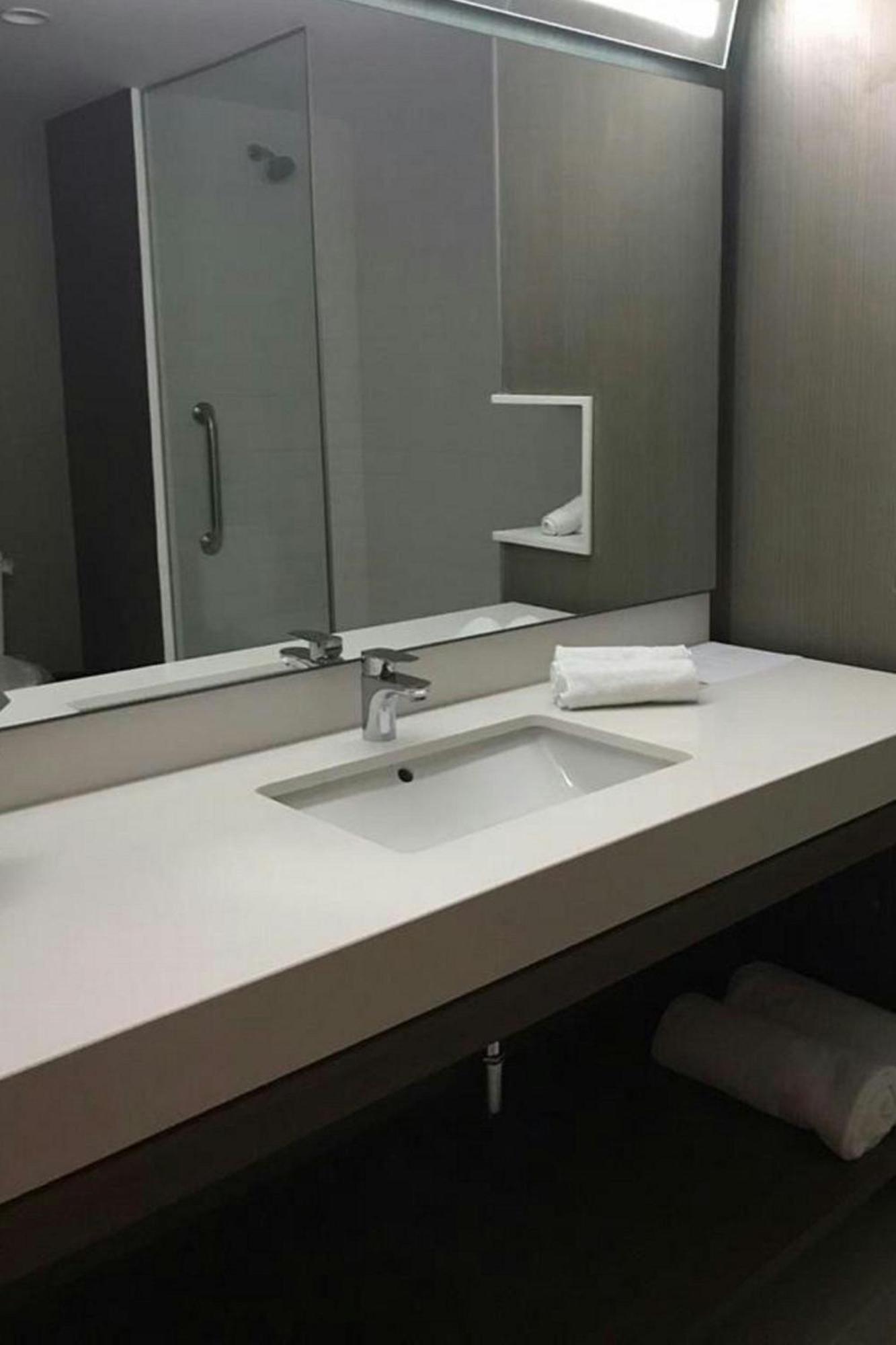 Courtyard By Marriott Merida Downtown Exterior foto