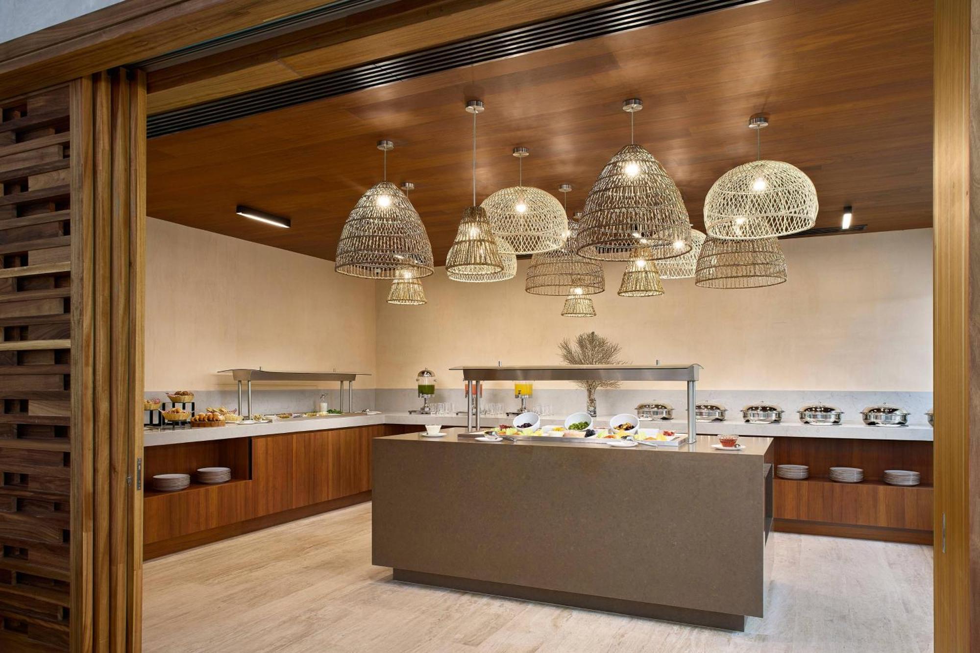 Courtyard By Marriott Merida Downtown Exterior foto
