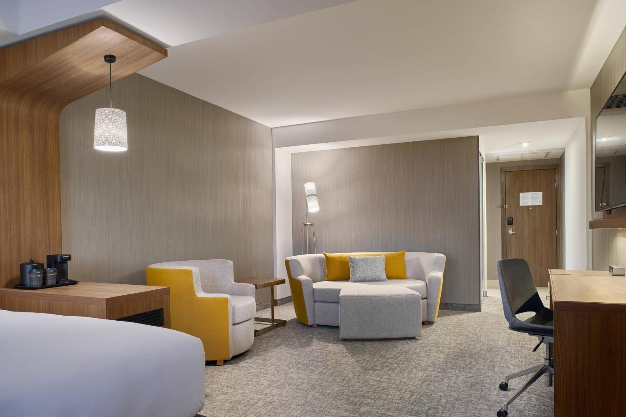 Courtyard By Marriott Merida Downtown Exterior foto